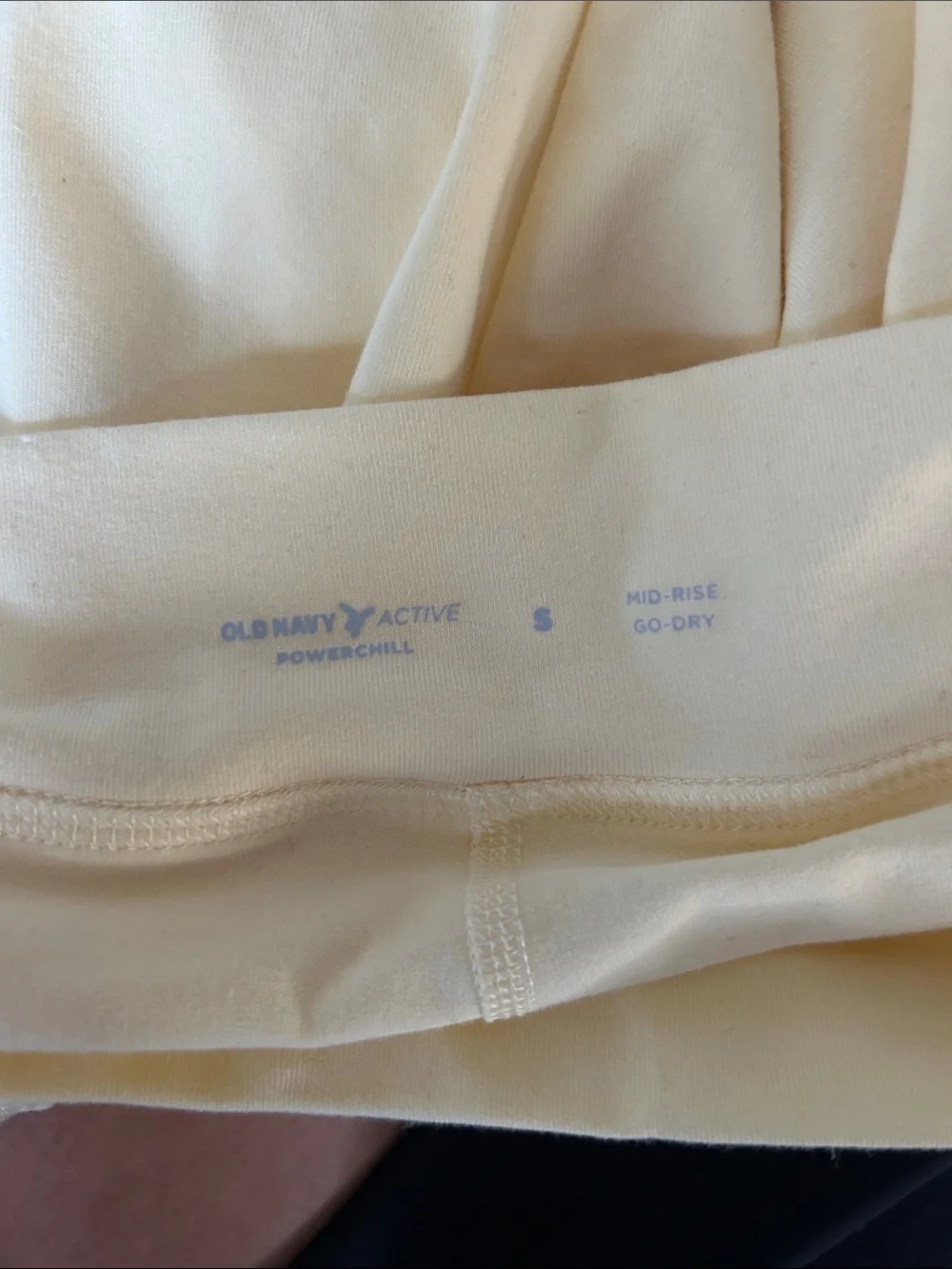 Old navy butter Yellow Athletic Skort with Side Slits
